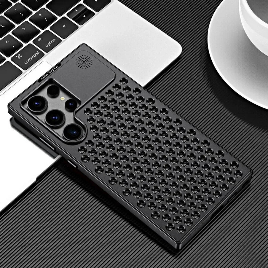 Metal Phone Case with Aromatherapy & Heat Dissipation – Shockproof Design - ZILVUS